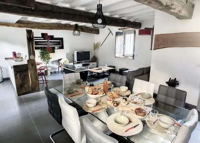 بيت للعطل La Grange De Papi Elie